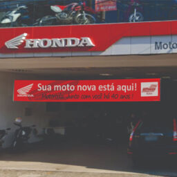 Fachada comercial: quanto custa, quais materiais e o que pesa de verdade no orçamento